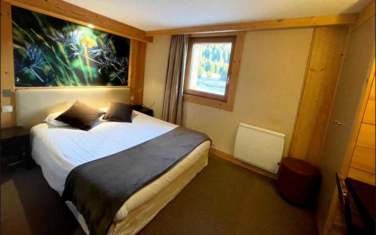 Hotel Les Roches 1500 Mieussy Exterior foto